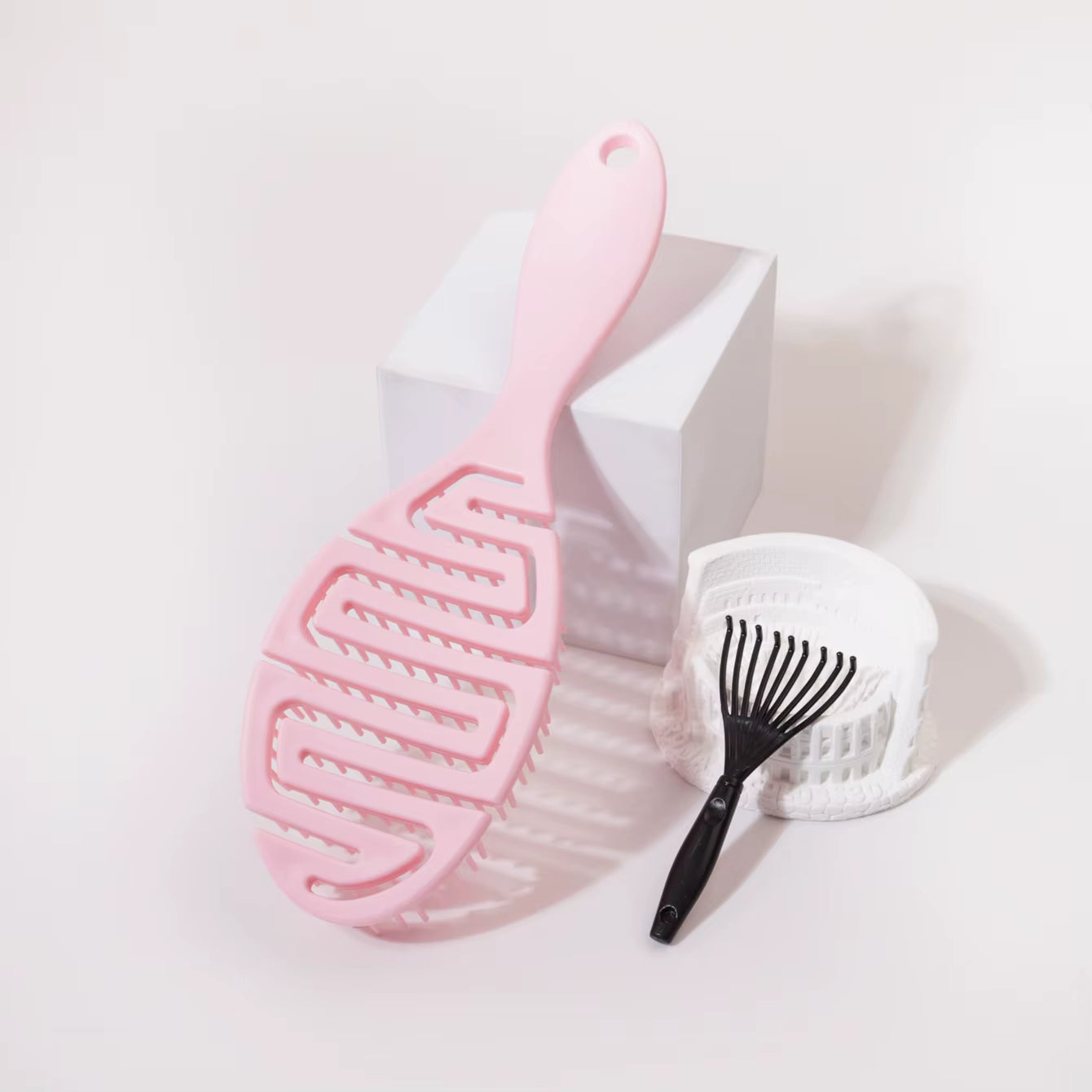Hollow Unwinding Hair Brush