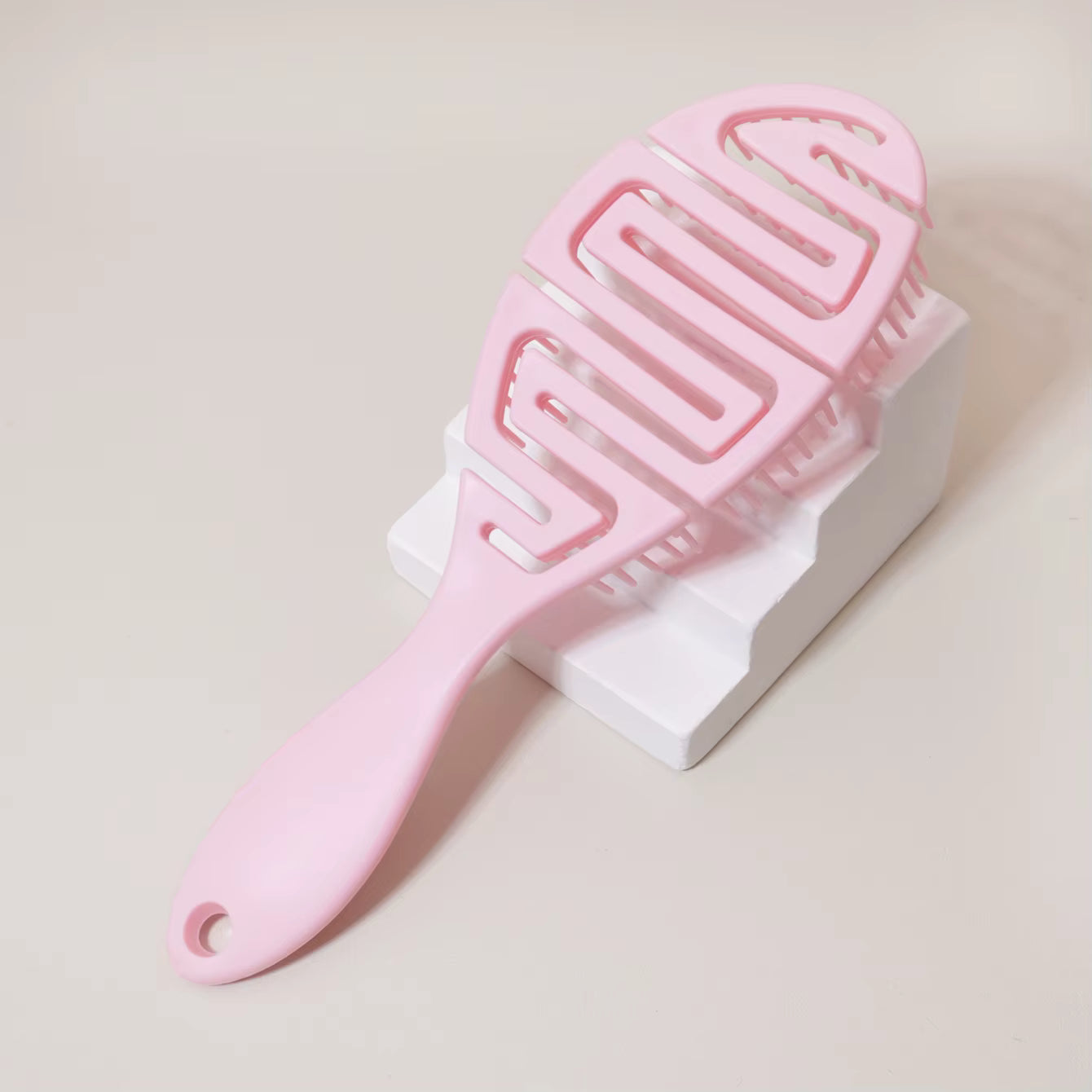 Hollow Unwinding Hair Brush